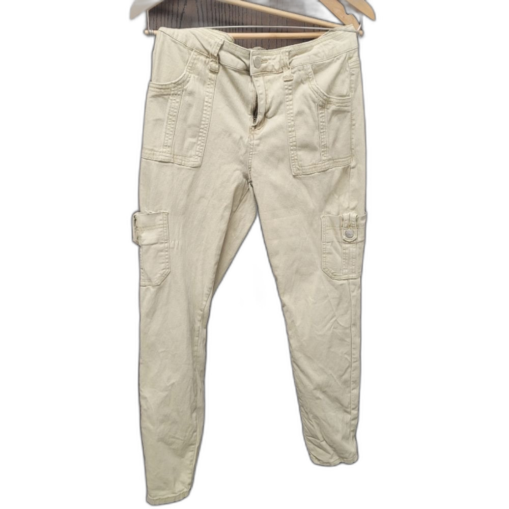Kiss Me Women's Size 9 Cargo Jeans